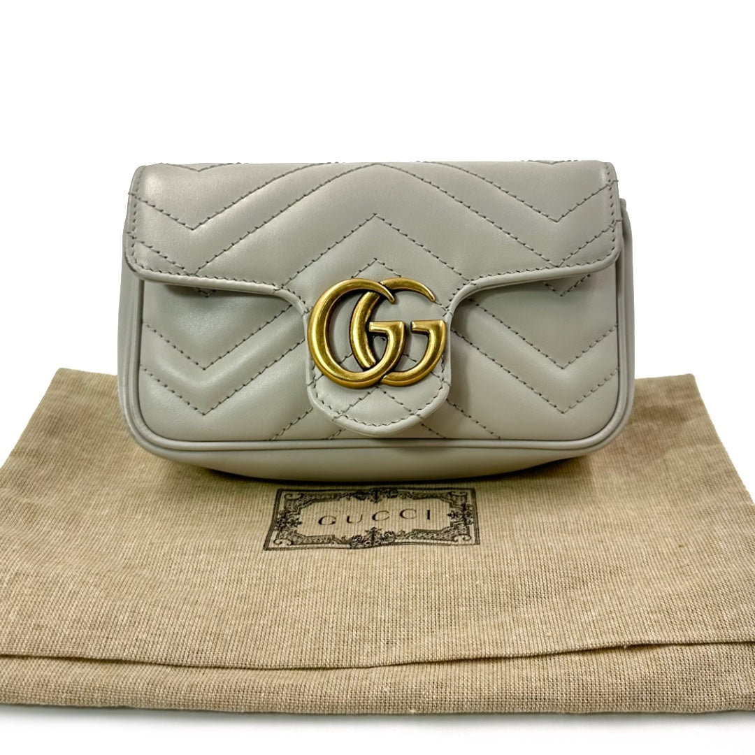 GUCCI GG Marmont Super Mini Bag