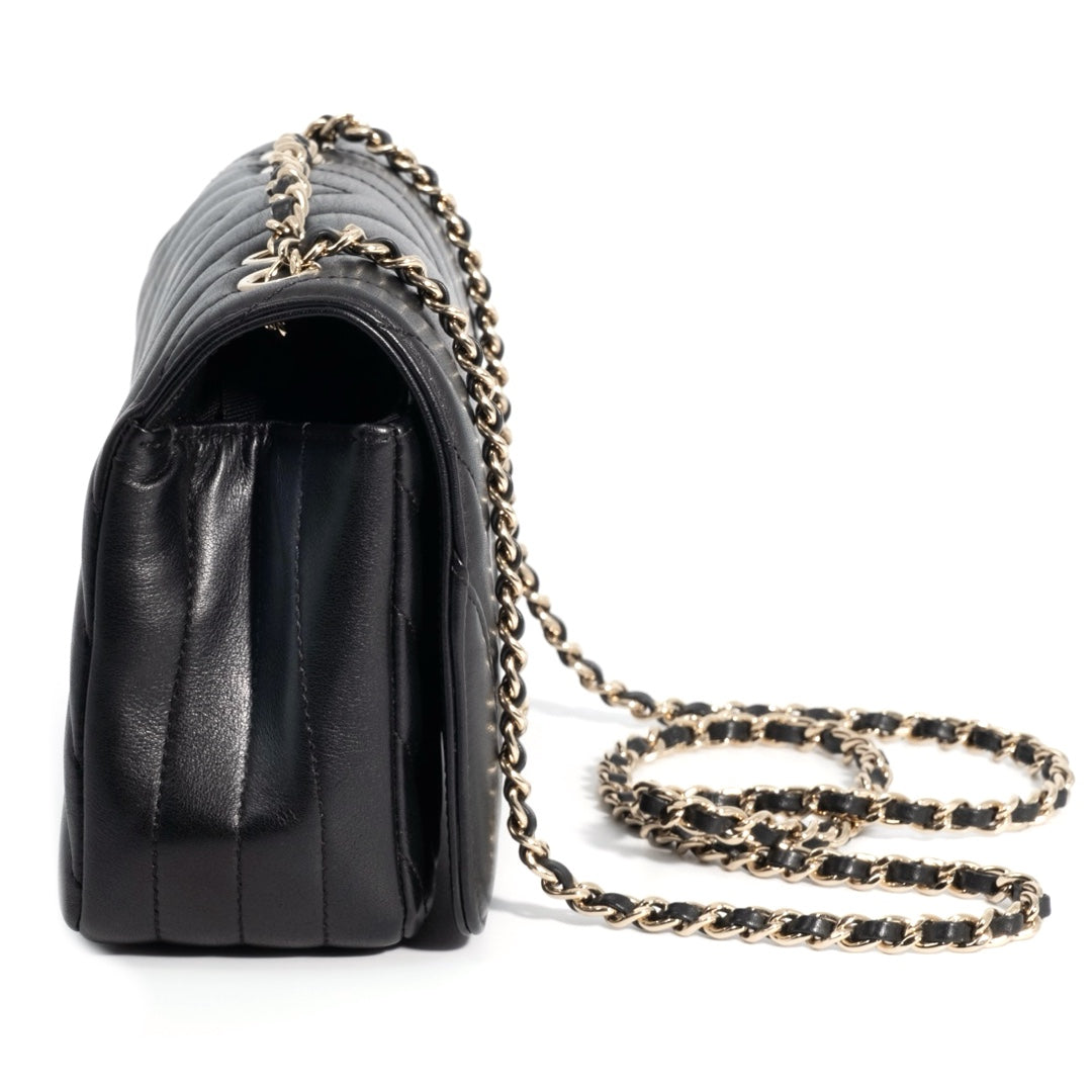 Chanel Chevron Chain Shoulder Bag in Small Size