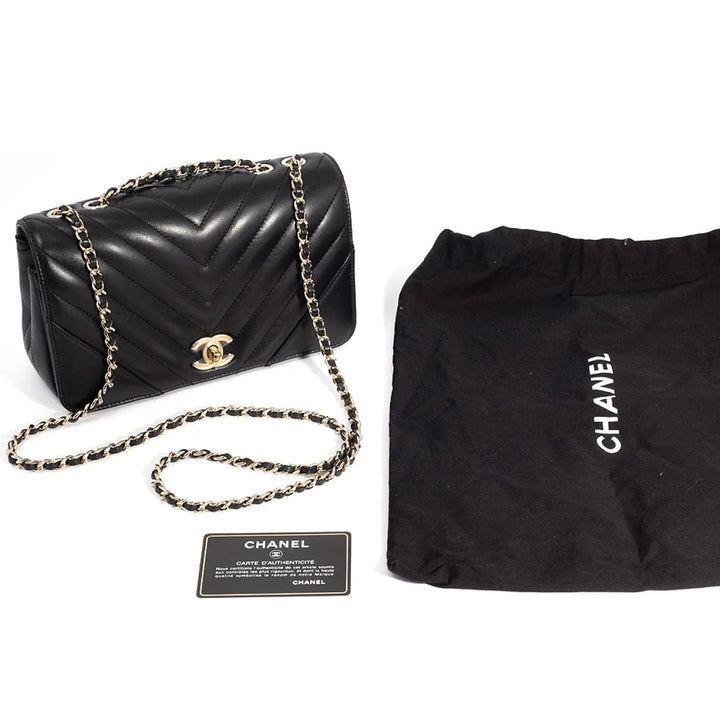 Chanel Chevron Chain Shoulder Bag in Small Size