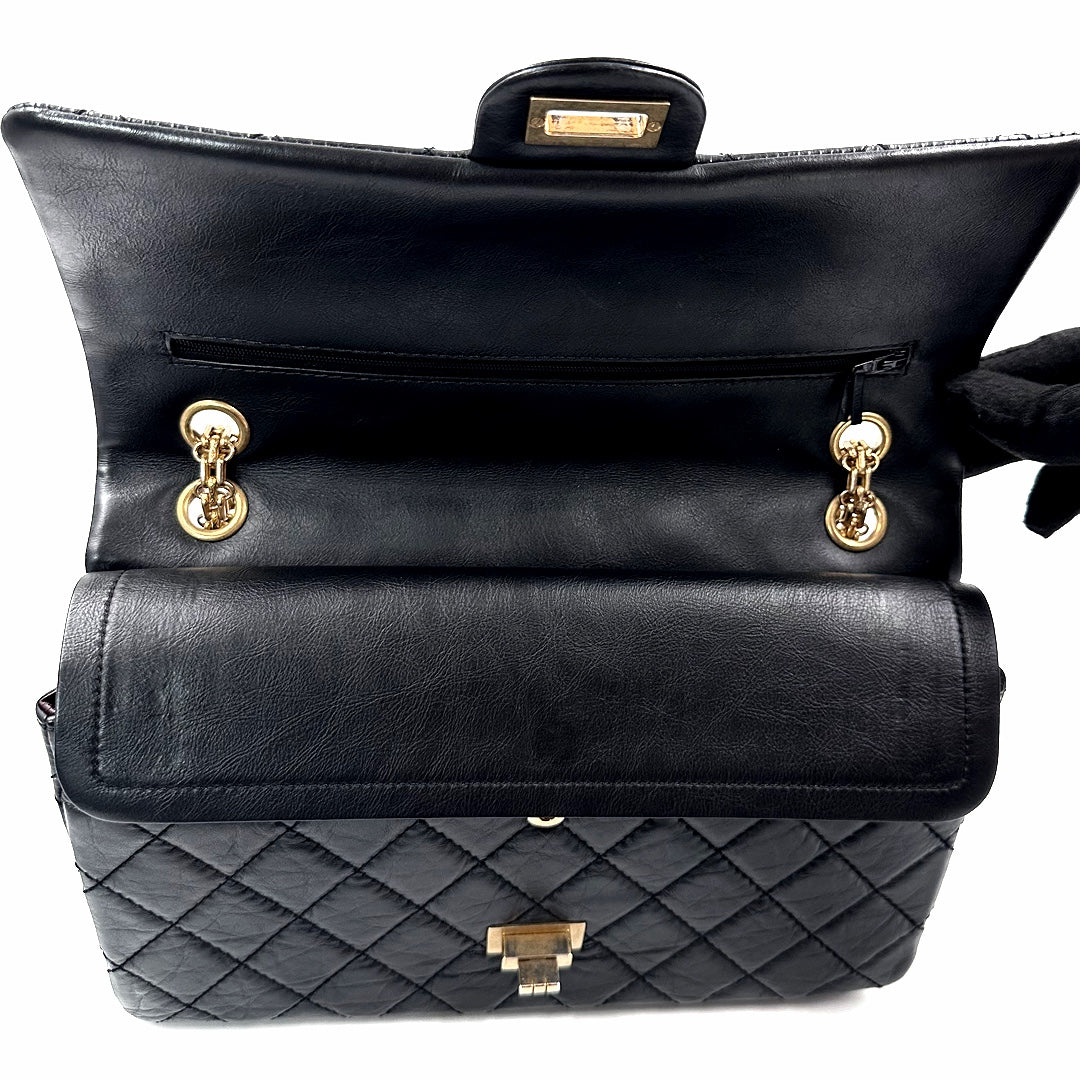 Chanel 2011 2.55 Reissue Black Calfskin Leather shoulder bag