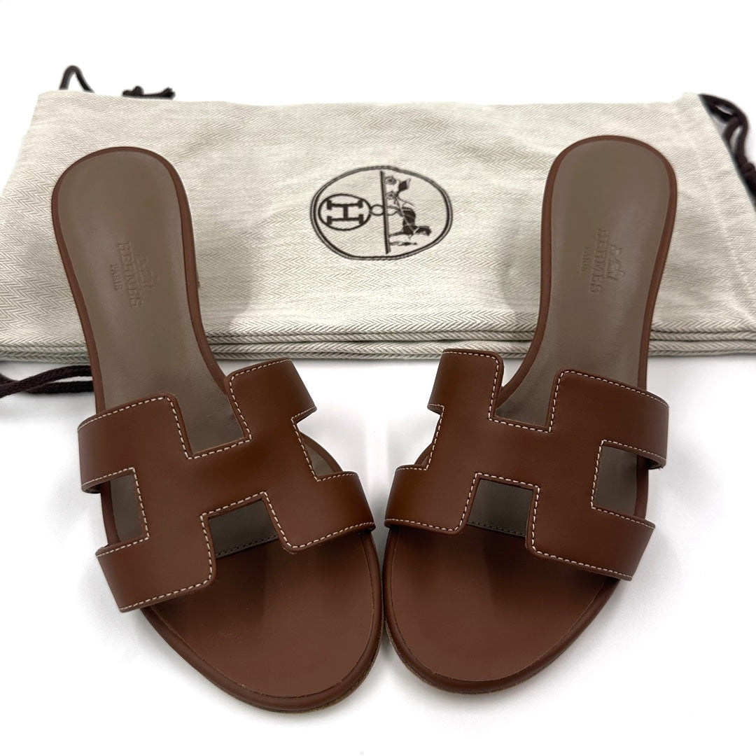 Hermès Brown Leather Oasis Slides Sandals