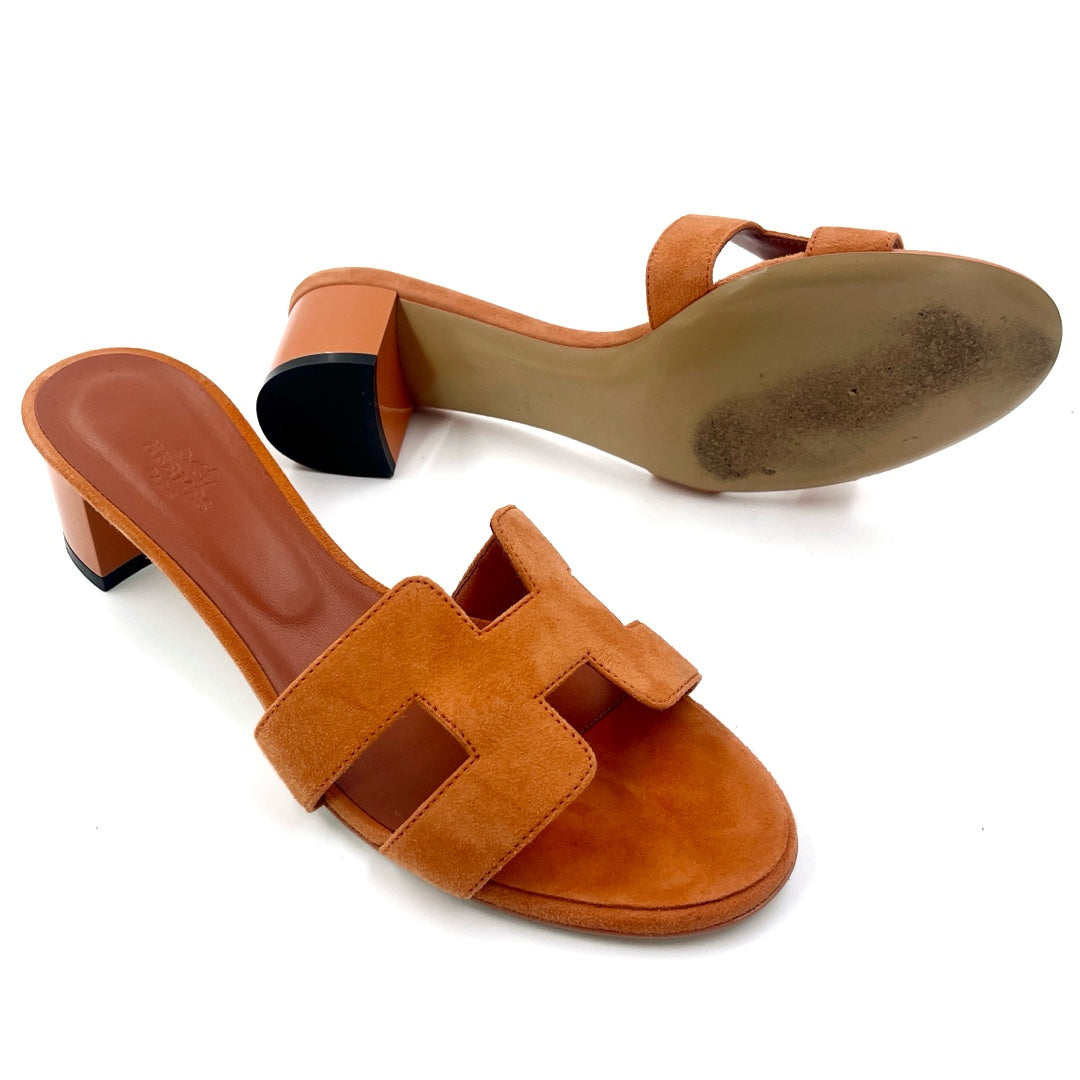 Hermès Oasis Orange Suede Leather Sandals