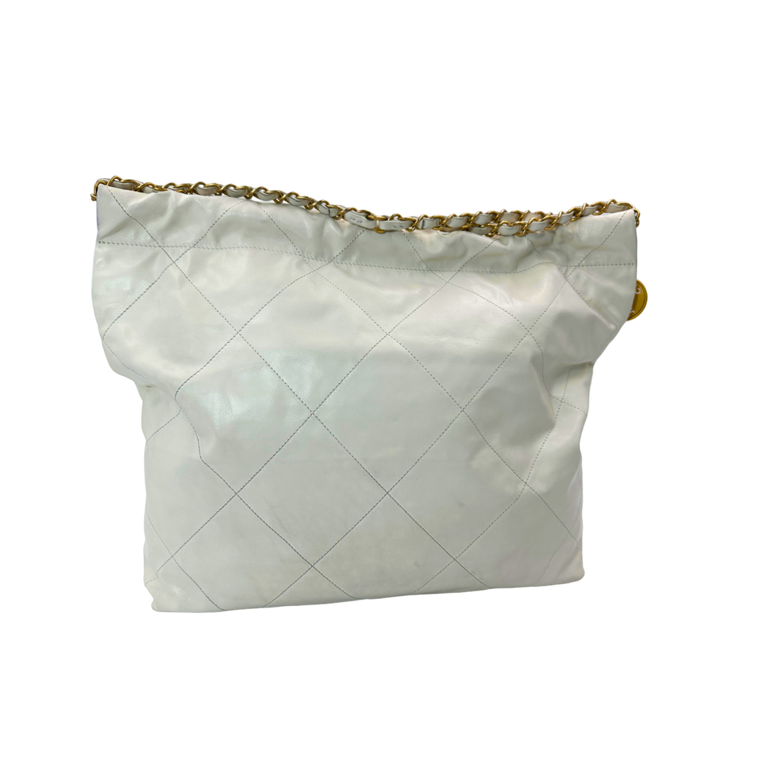 Chanel 22 Bag in White Calfskin Medium size